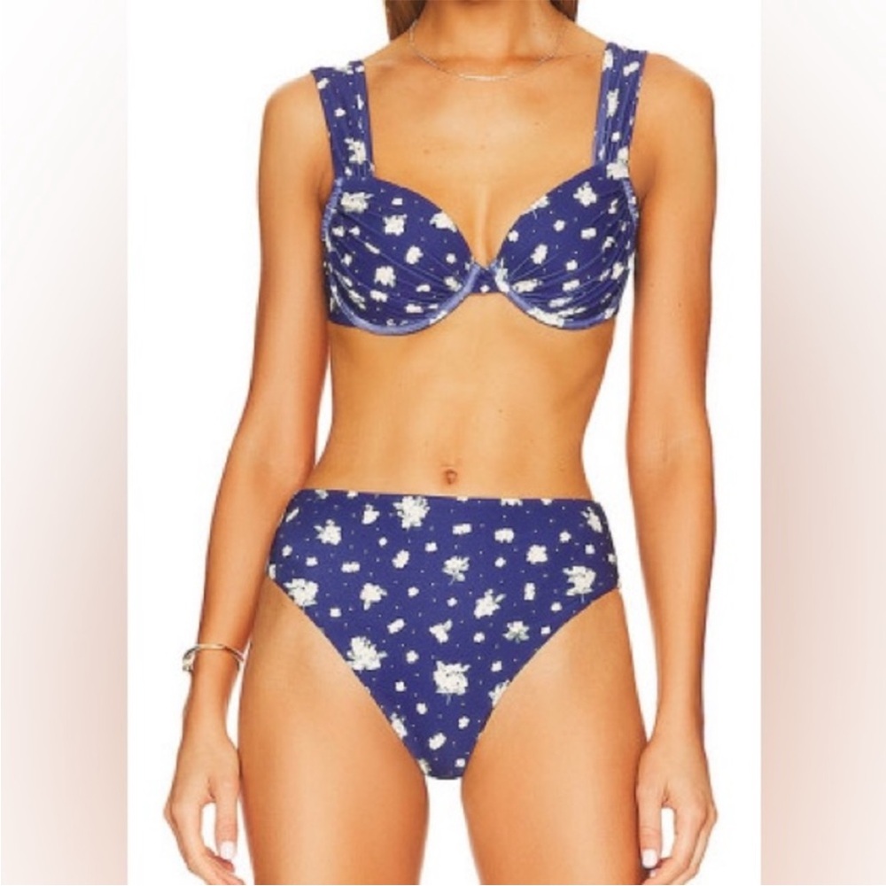 WeWoreWhat Claudia floral Bikini top and high rise bottom Sz M